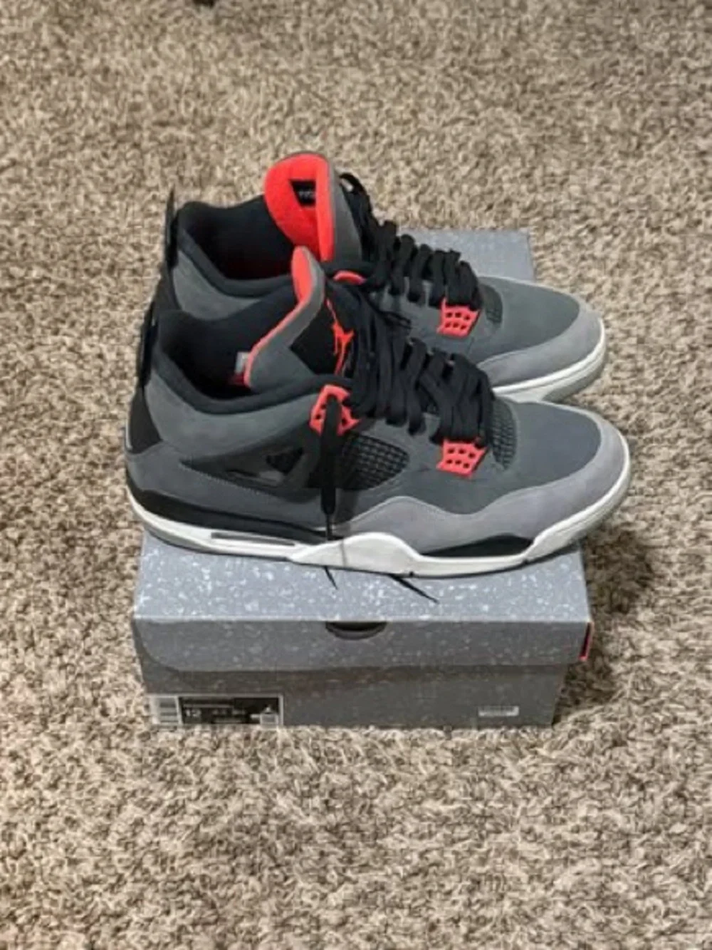 Jordan Retro 4 Infrared